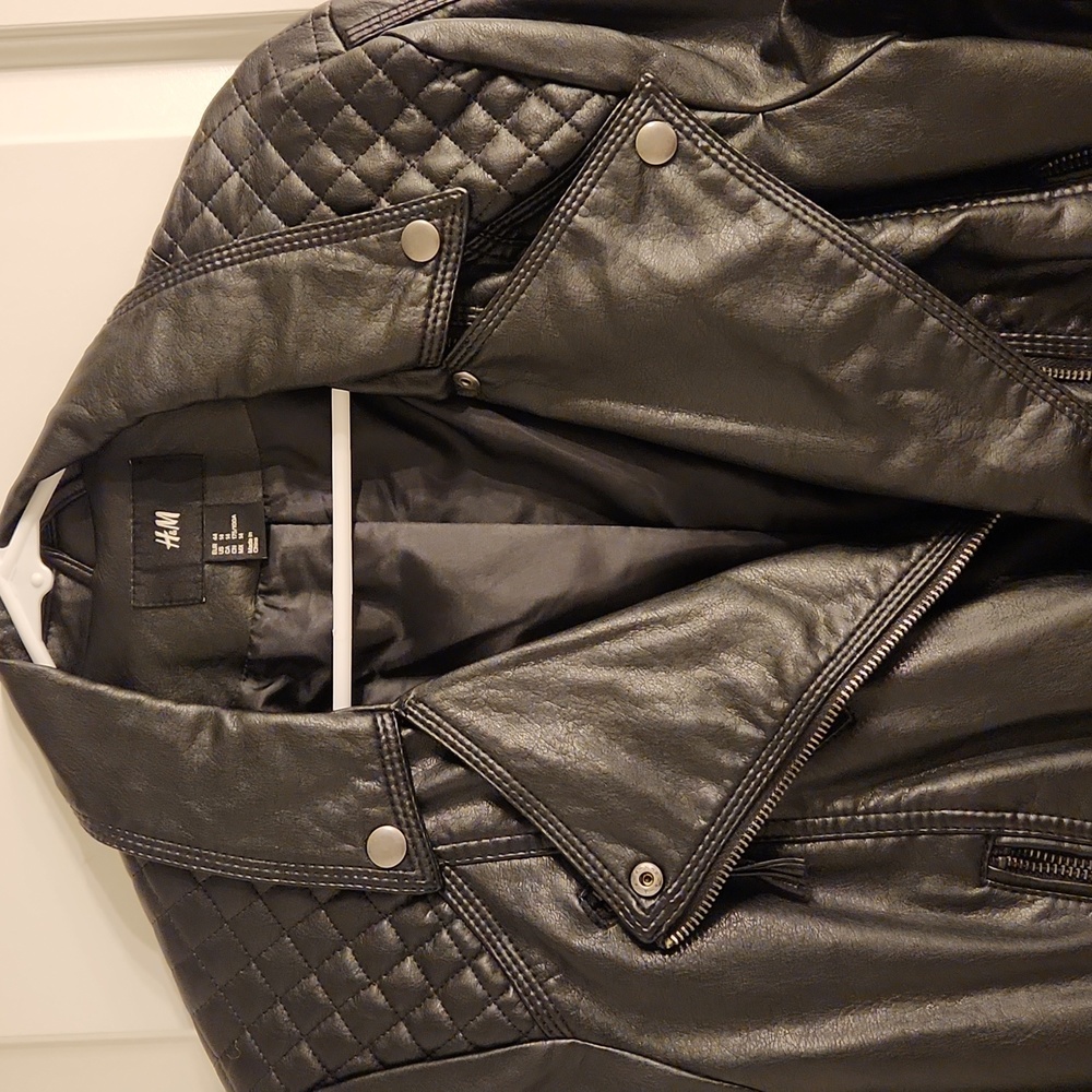 Jacket - Picture 2 of 4
